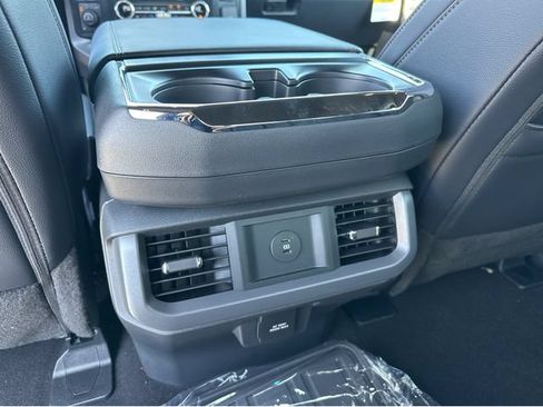 New 2026 Ford F150 Lariat w/ Equipment Group 501A Mid AWD/4WD image 22