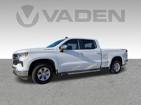 Used 2023 Chevrolet Silverado 1500 LT w/ Protection Package image 2