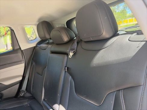 Used 2022 Jeep Compass Limited w/ Elite Group AWD/4WD image 5