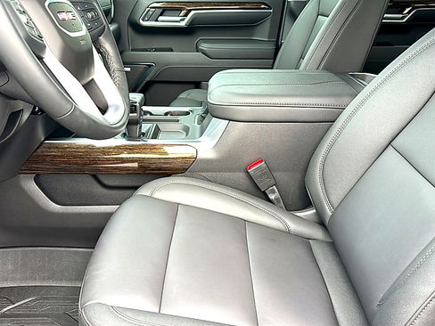 New 2026 GMC Sierra 1500 Elevation w/ Elevation Premium Package image 14