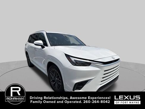Used 2025 Lexus TX 350 AWD w/ Technology Package image 5