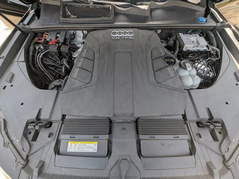 Used 2018 Audi Q7 3.0T Premium Plus w/ Premium Plus Package image 30