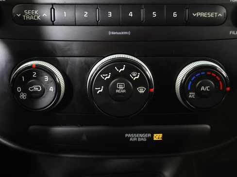 Used 2018 Kia Soul image 36