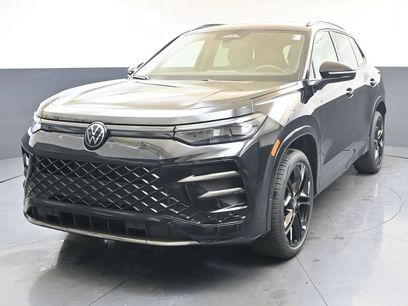 New 2026 Volkswagen Tiguan SE R-Line