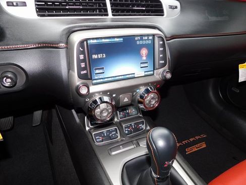 Used 2013 Chevrolet Camaro SS w/ RS Package image 33