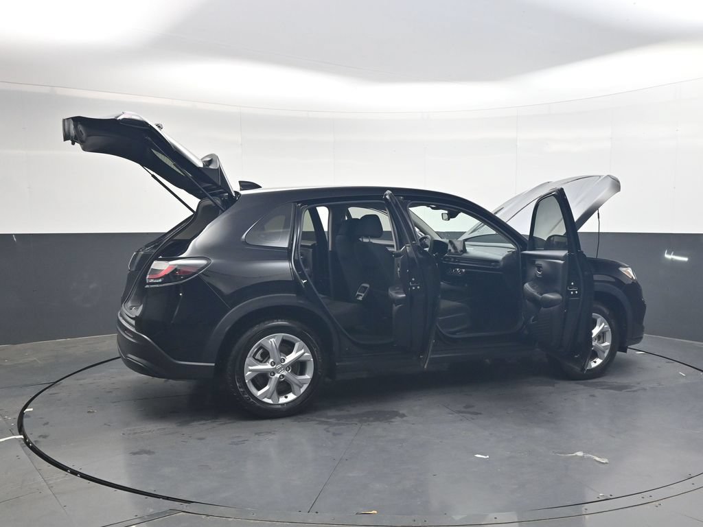 Used 2023 Honda HR-V LX image 38