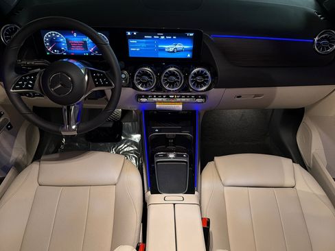 New 2026 Mercedes-Benz GLA 250 4MATIC image 12