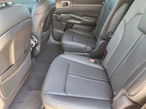 New 2026 Kia Sorento SX image 21
