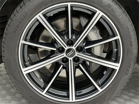 Certified 2023 Audi Q7 3.0T Prestige w/ Prestige Package image 10