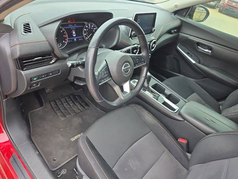 Used 2021 Nissan Sentra SR w/ Lighting Package FWD image 11