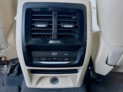 Used 2019 BMW X3 sDrive30i w/ Driving Assistance Package RWD image 17