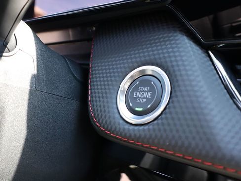 New 2026 Chevrolet Equinox RS w/ Convenience Package III image 18