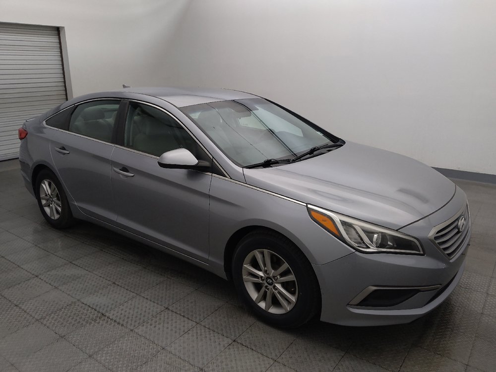 Used 2017 Hyundai Sonata SE FWD image 11