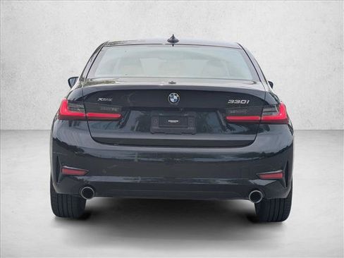 Used 2022 BMW 330i xDrive Sedan w/ Premium Package 2 AWD/4WD image 6