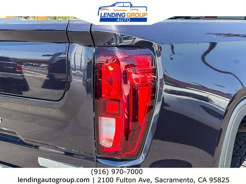 Used 2022 GMC Sierra 1500 Elevation RWD image 8