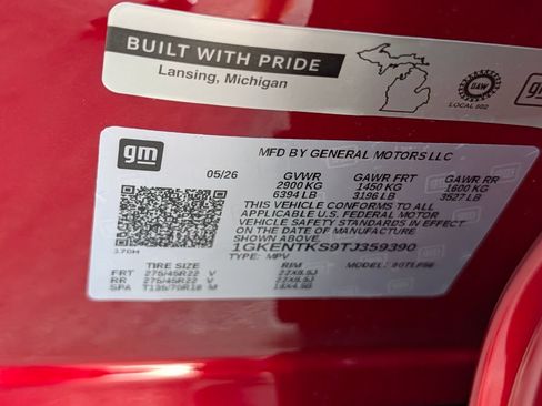 New 2026 GMC Acadia Denali Ultimate w/ LPO, Floor Liner Package AWD/4WD image 36