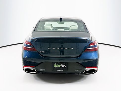 Used 2025 Genesis G70 2.5T image 7