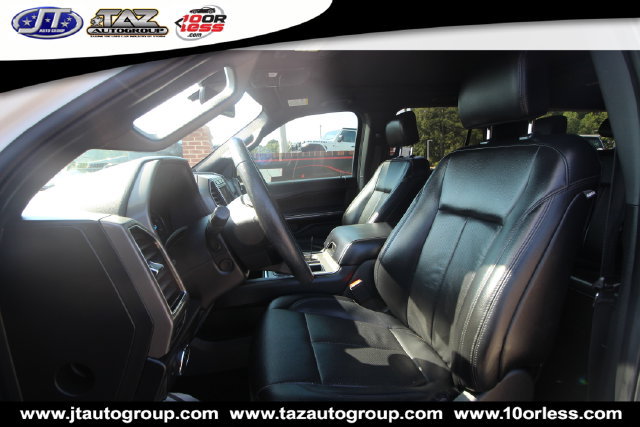 Used 2020 Ford Expedition Max XLT w/ Equipment Group 202A RWD image 9