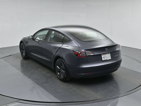 Used 2022 Tesla Model 3 Long Range AWD/4WD image 35