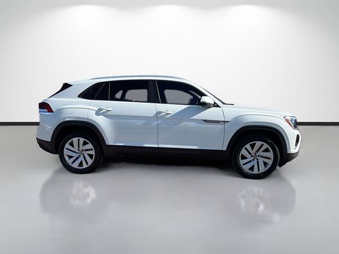 Used 2024 Volkswagen Atlas Cross Sport SE w/ Black Wheel Package image 2