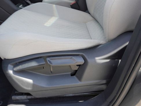 Used 2021 Volkswagen Tiguan S image 21