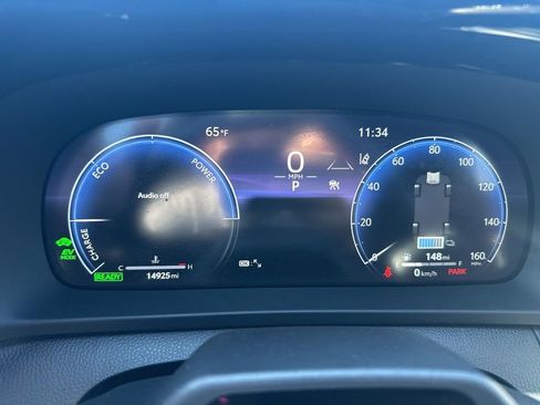 Used 2025 Toyota Crown Signia image 24