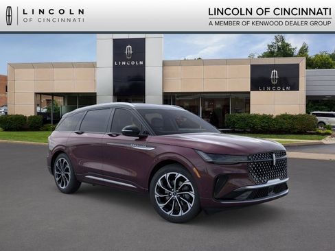 New 2024 Lincoln Nautilus Reserve w/ Equipment Group 202A AWD/4WD image 1