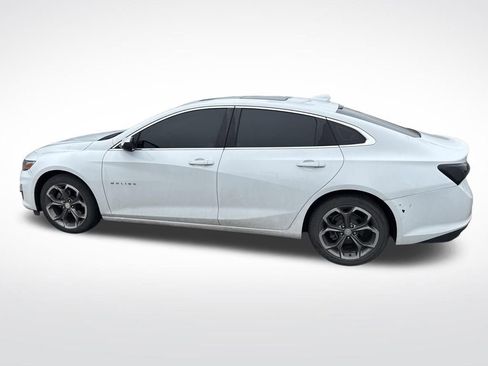 Used 2020 Chevrolet Malibu LT FWD image 2