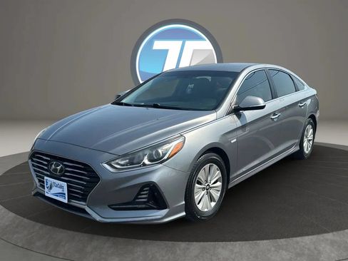 Used 2018 Hyundai Sonata SE FWD image 18