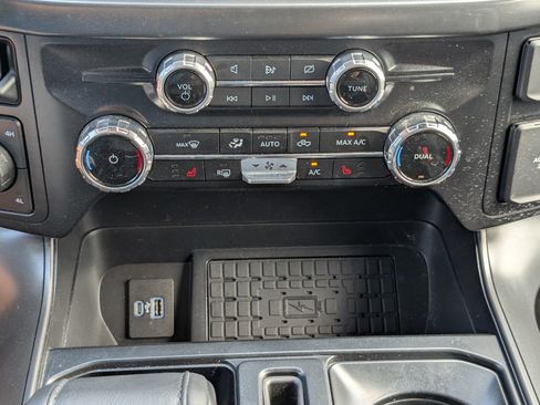 Certified 2024 Ford F150 XLT w/ Equipment Group 302A MID AWD/4WD image 25