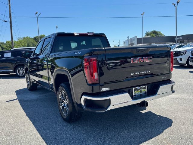 Used 2025 GMC Sierra 1500 SLT AWD/4WD image 6