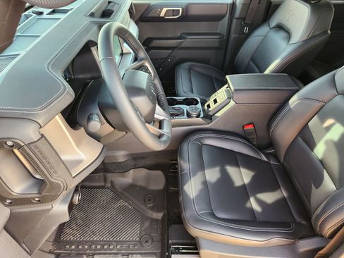 New 2026 Ford Bronco Outer Banks image 13