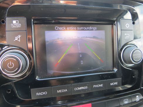 Used 2018 RAM ProMaster City Tradesman SLT image 23