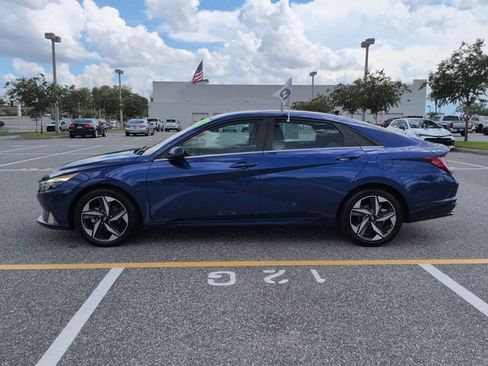 Used 2023 Hyundai Elantra Limited FWD image 7
