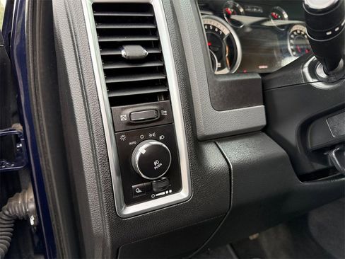 Used 2016 RAM 1500 Big Horn image 23