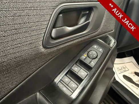 Used 2023 Nissan Rogue S AWD/4WD image 15