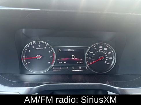 Used 2023 Kia Sorento S w/ Panoramic Sunroof Package FWD image 5