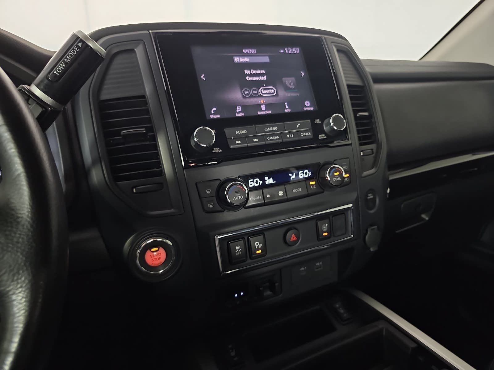 Used 2023 Nissan Titan SV w/ SV Convenience Package RWD image 19