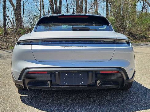 Certified 2022 Porsche Taycan Turbo AWD/4WD image 10
