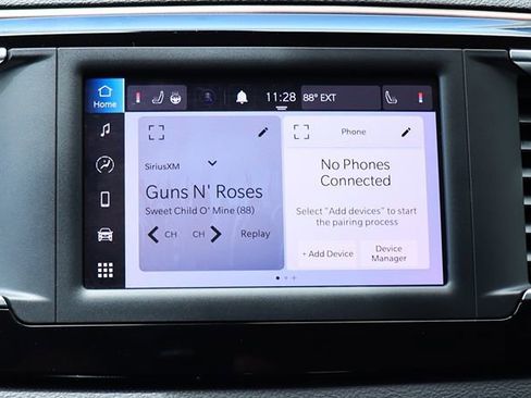 Used 2022 Chrysler Voyager LX FWD image 48