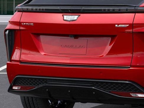 New 2026 Cadillac Lyriq V w/ LPO, Floor Liner Package image 14