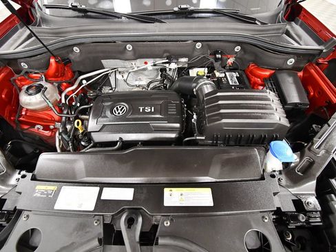 Used 2023 Volkswagen Atlas Cross Sport SE AWD/4WD image 12