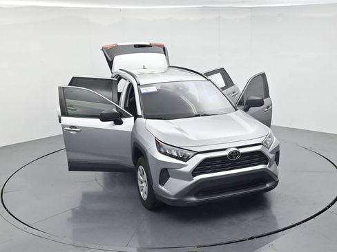 Used 2019 Toyota RAV4 LE w/ Carpet Mat Package FWD image 48
