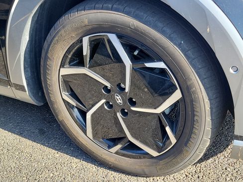 Certified 2023 Hyundai Ioniq 5 Limited RWD image 4