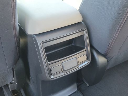 Certified 2024 Subaru Forester AWD/4WD image 15