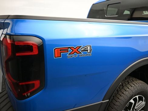 New 2025 Ford Ranger Lariat w/ FX4 Off-Road Package image 10