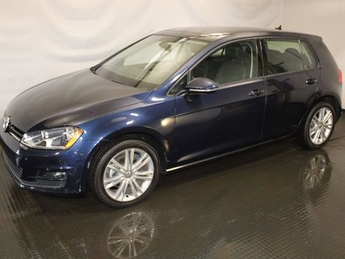 Used 2016 Volkswagen Golf SE FWD image 2