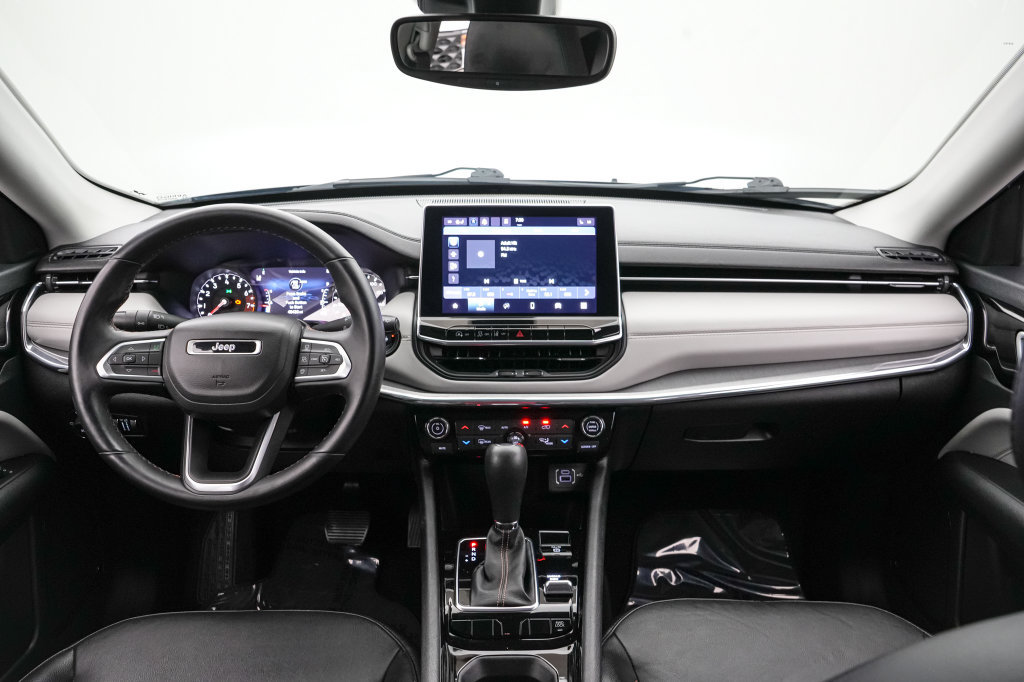 Used 2022 Jeep Compass Limited AWD/4WD image 14