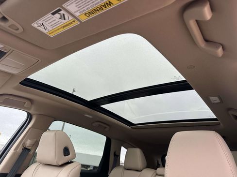 Certified 2025 Acura MDX SH-AWD image 18