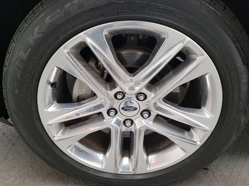 Used 2016 Ford Explorer Limited w/ Equipment Group 301A image 31